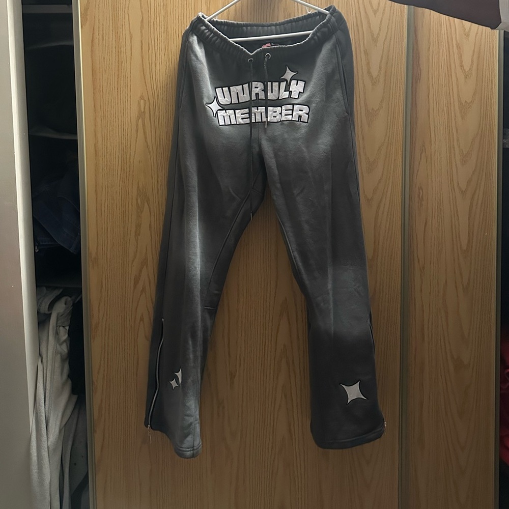 Men’s flared sweat pants